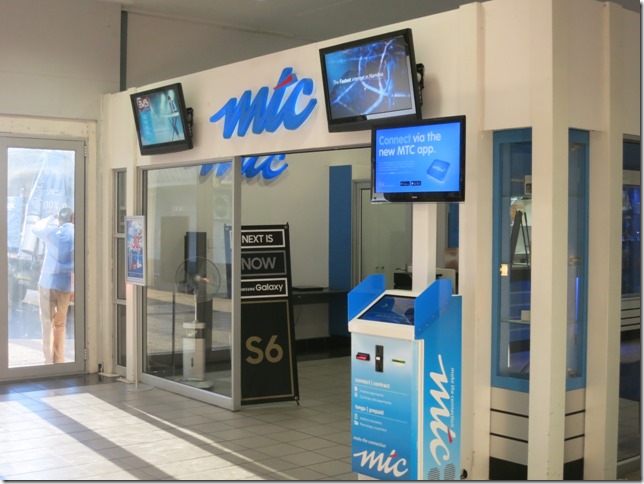 ウィントフック国際空港のMTCの店舗