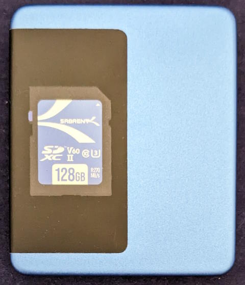 SD-TL60-128GBのケース