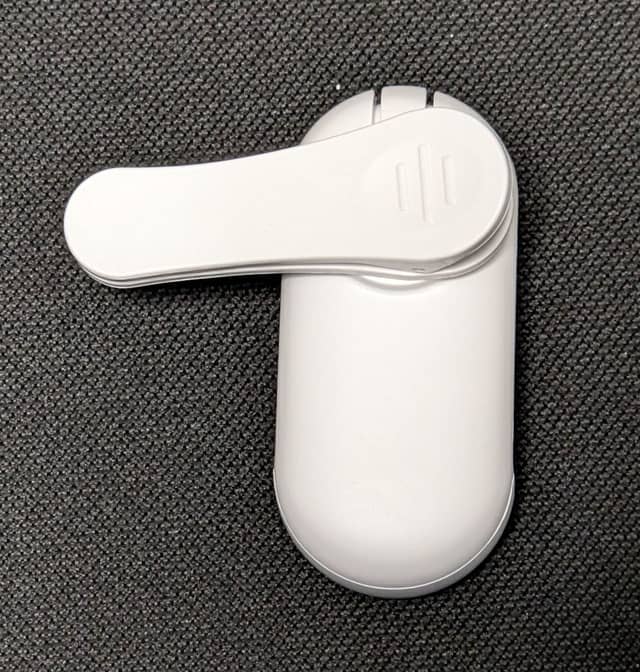 クリップの部分が回転する クリップの部分が回転する